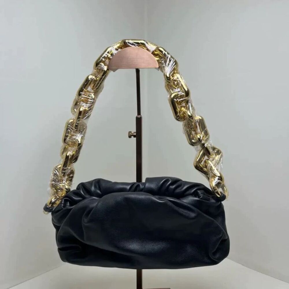 Bv Women Pre-Loved Bag Brand New Condition